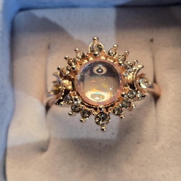 Triple Moon Goddess Ring w/ Synthetic Moonstone & Rhinestone Accents, size 9 - Picture 2 of 9